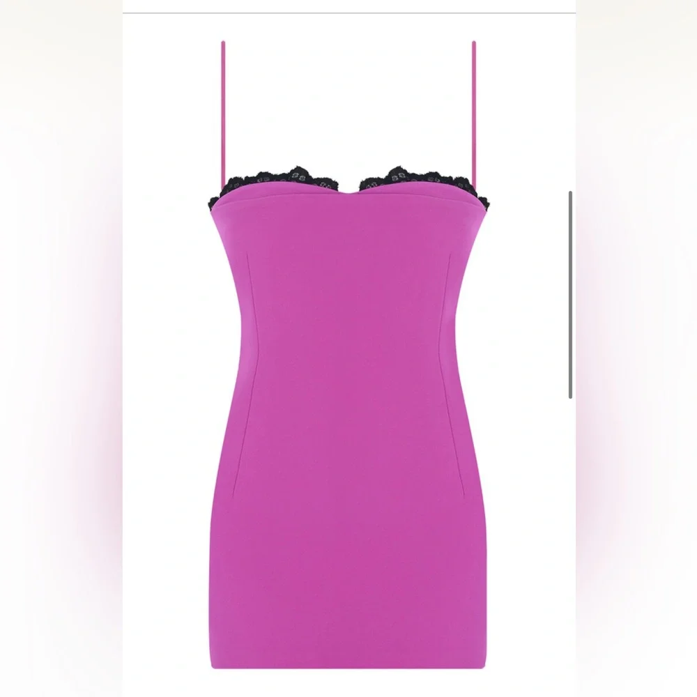 The New Arrivals Ilkyaz Ozel
Noélie Lace-Trimmed Mini Dress (00) - Picture 4 of 5